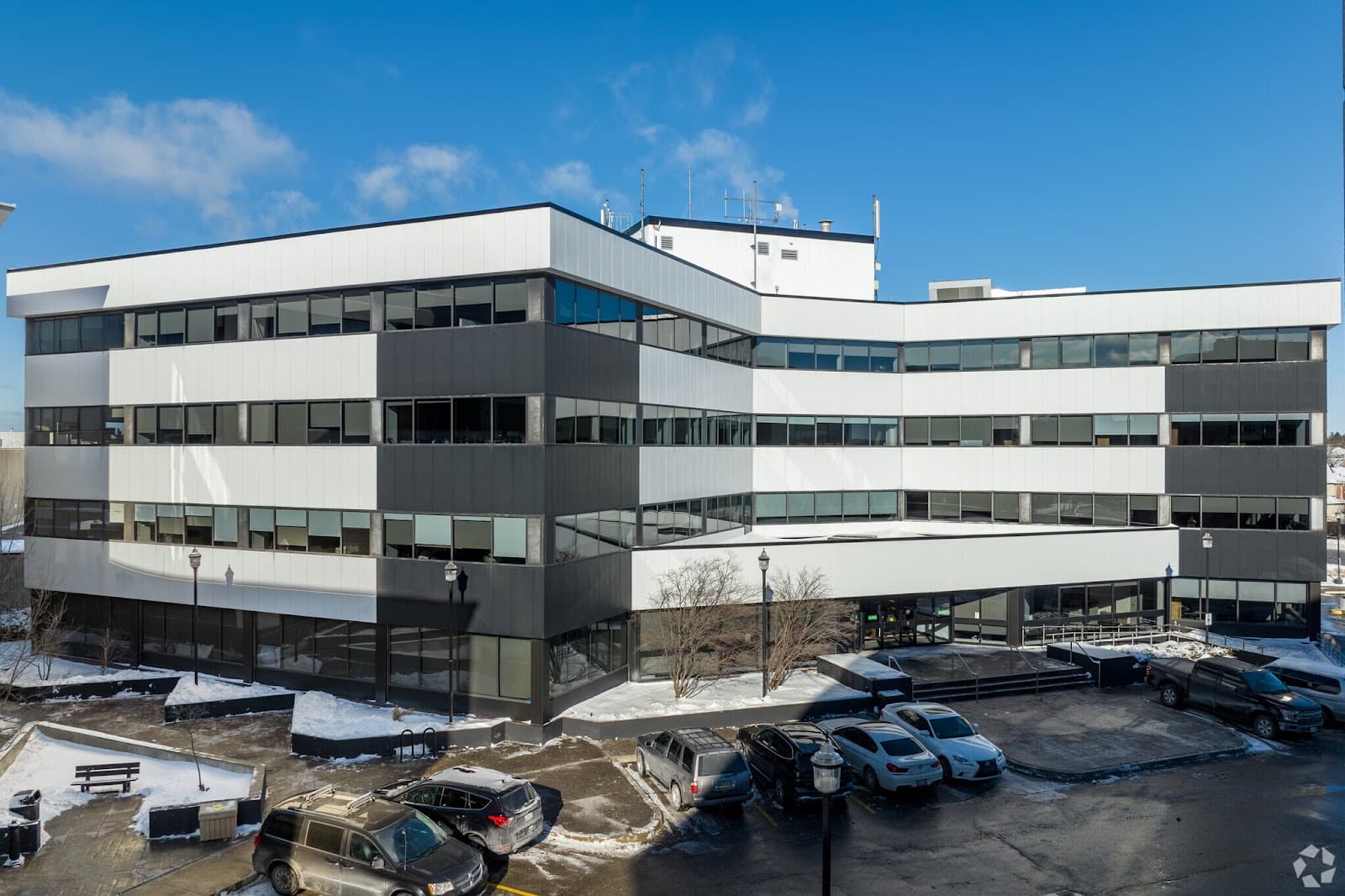 302 Town Centre Blvd