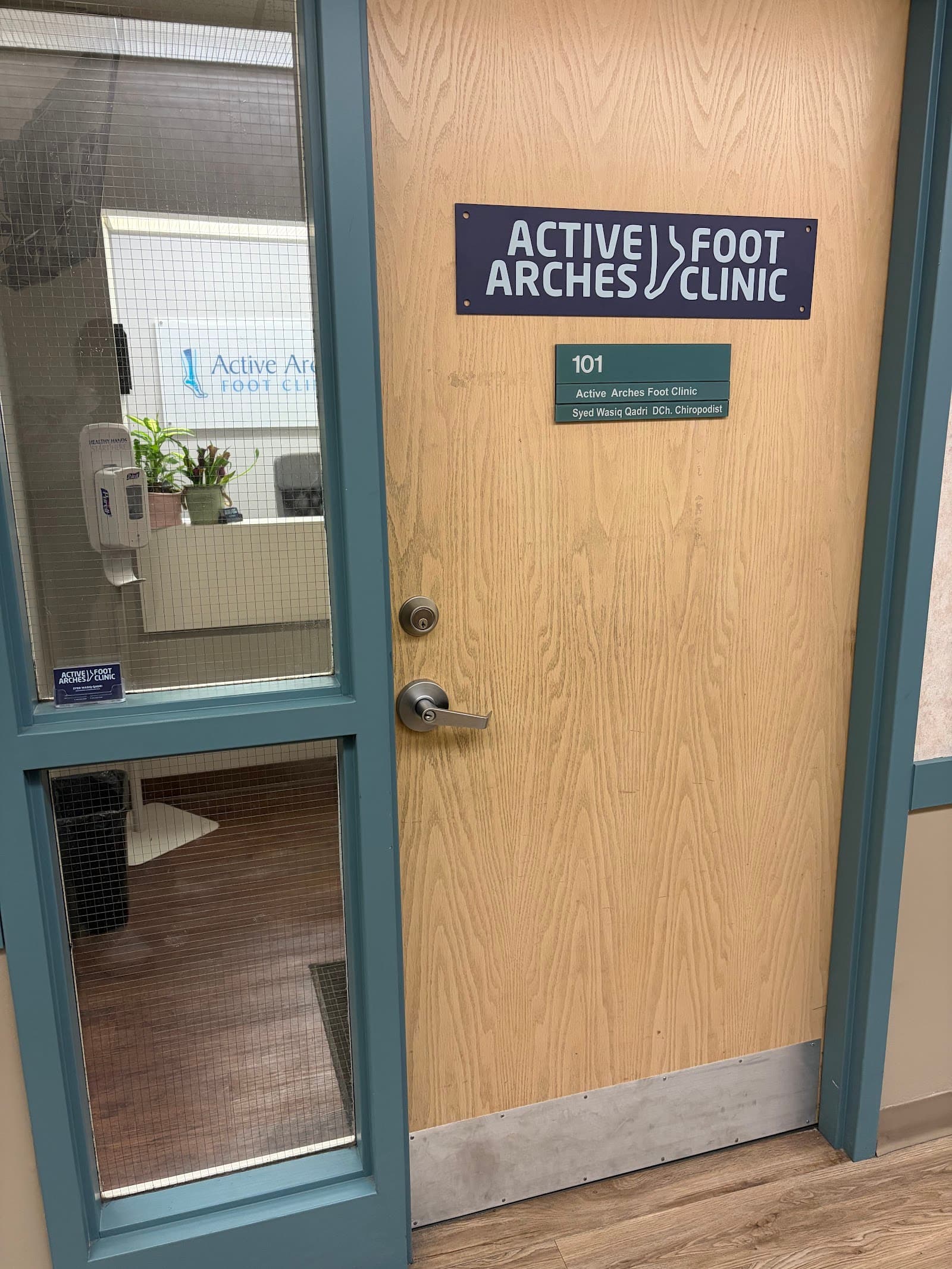 Active Arches Foot Clinic (Syed Qadri, Chiropodist), podiatry & foot care in Toronto, photo 4