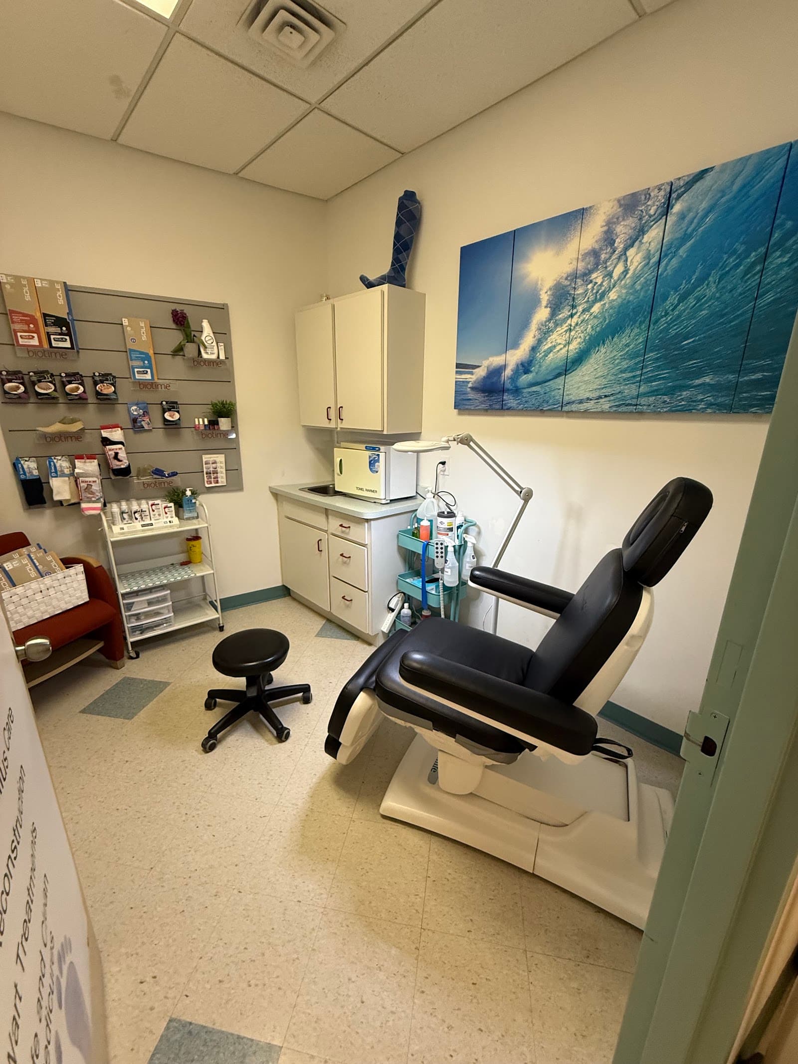 Advanced Foot Care Nurse and Wellness Centre Inc.(Windsor), podiatry & foot care in Windsor, photo 1 of 4