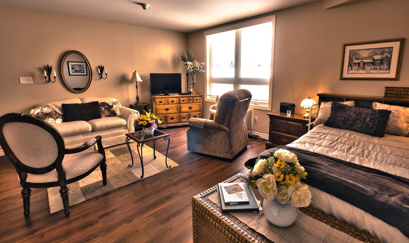 Amberwood Suites photo 1 of 2