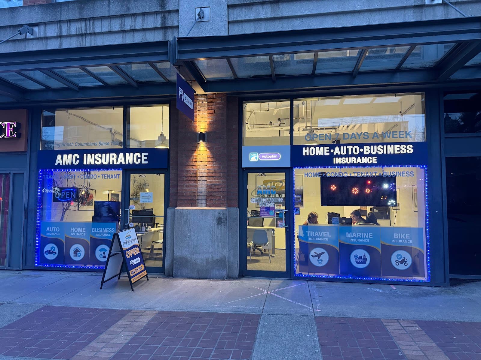 AMC Insurance Service - Yaletown (All Risk Insurance Agencies) photo 2