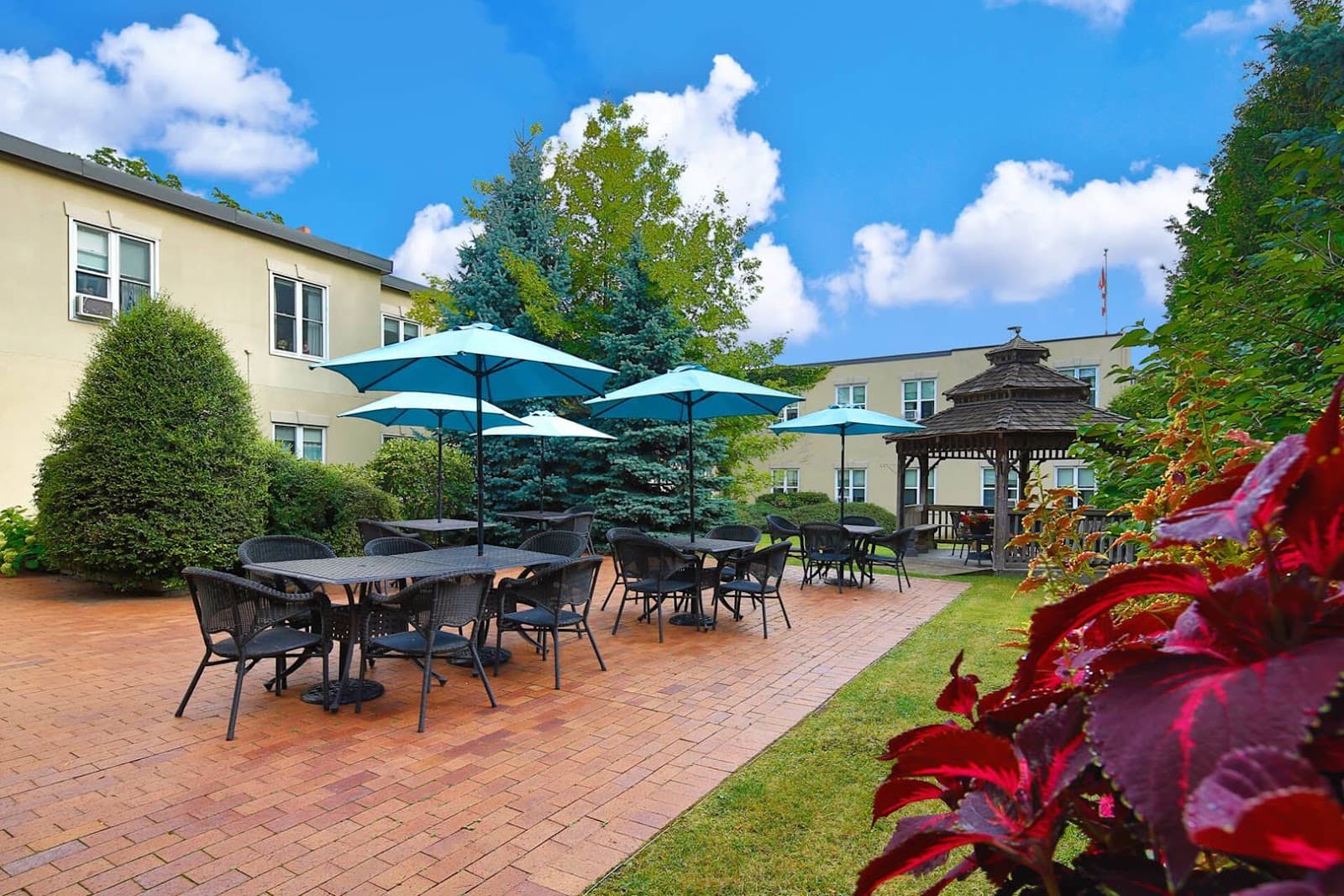 Amenida Seniors Community Trafalgar Lodge photo 1 of 4