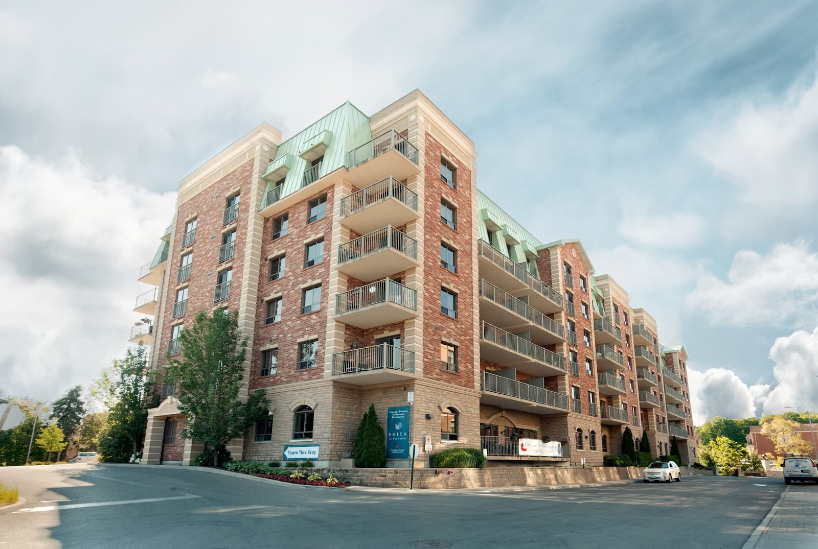 Amica Newmarket photo 1 of 4