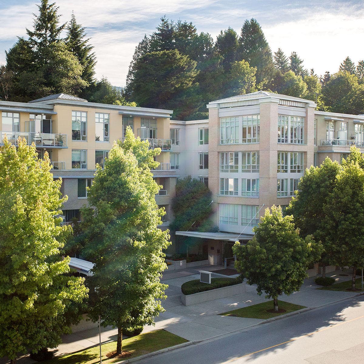 Amica West Vancouver photo 1 of 4