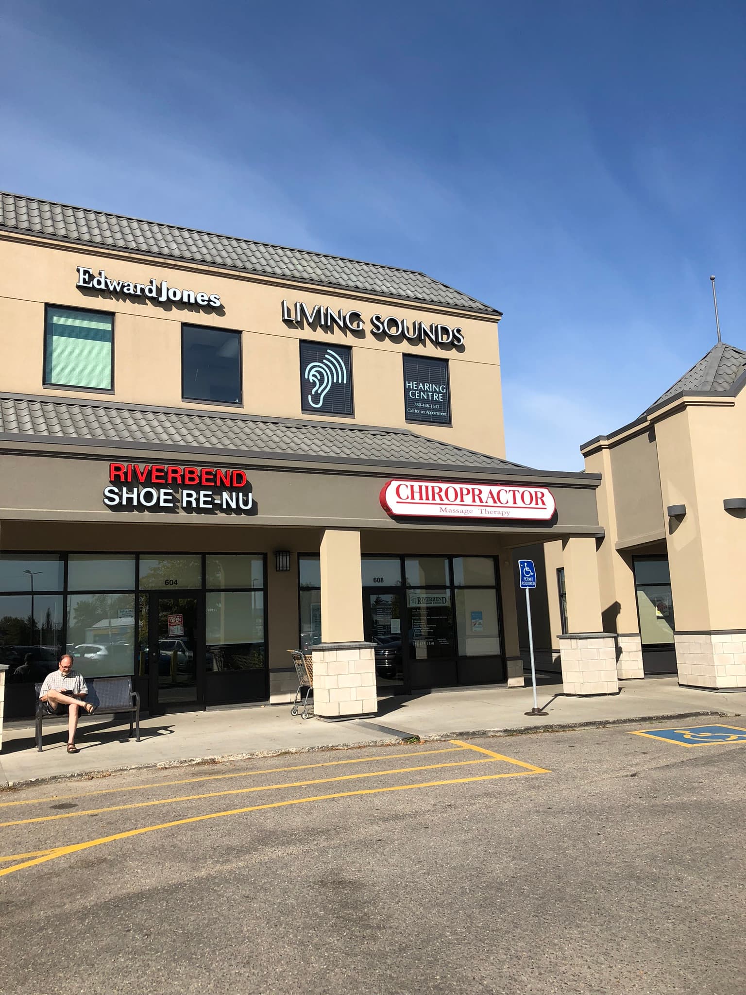 Amplifon Clinic Edmonton Riverbend Square