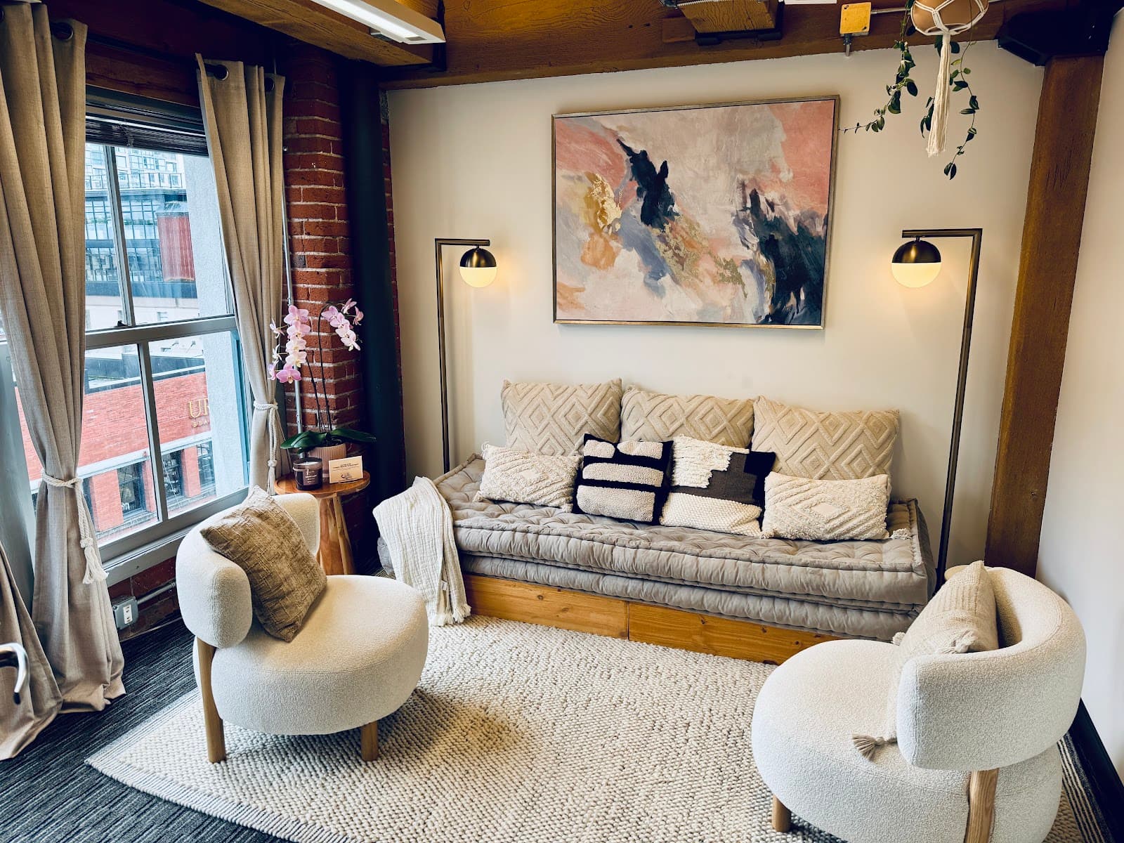 An Elegant Mind Counselling Clinic - Ketamine Psychotherapy - EMDR photo 1 of 4