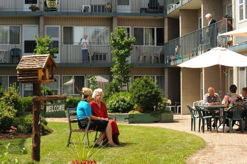 Applewood Retirement Residence