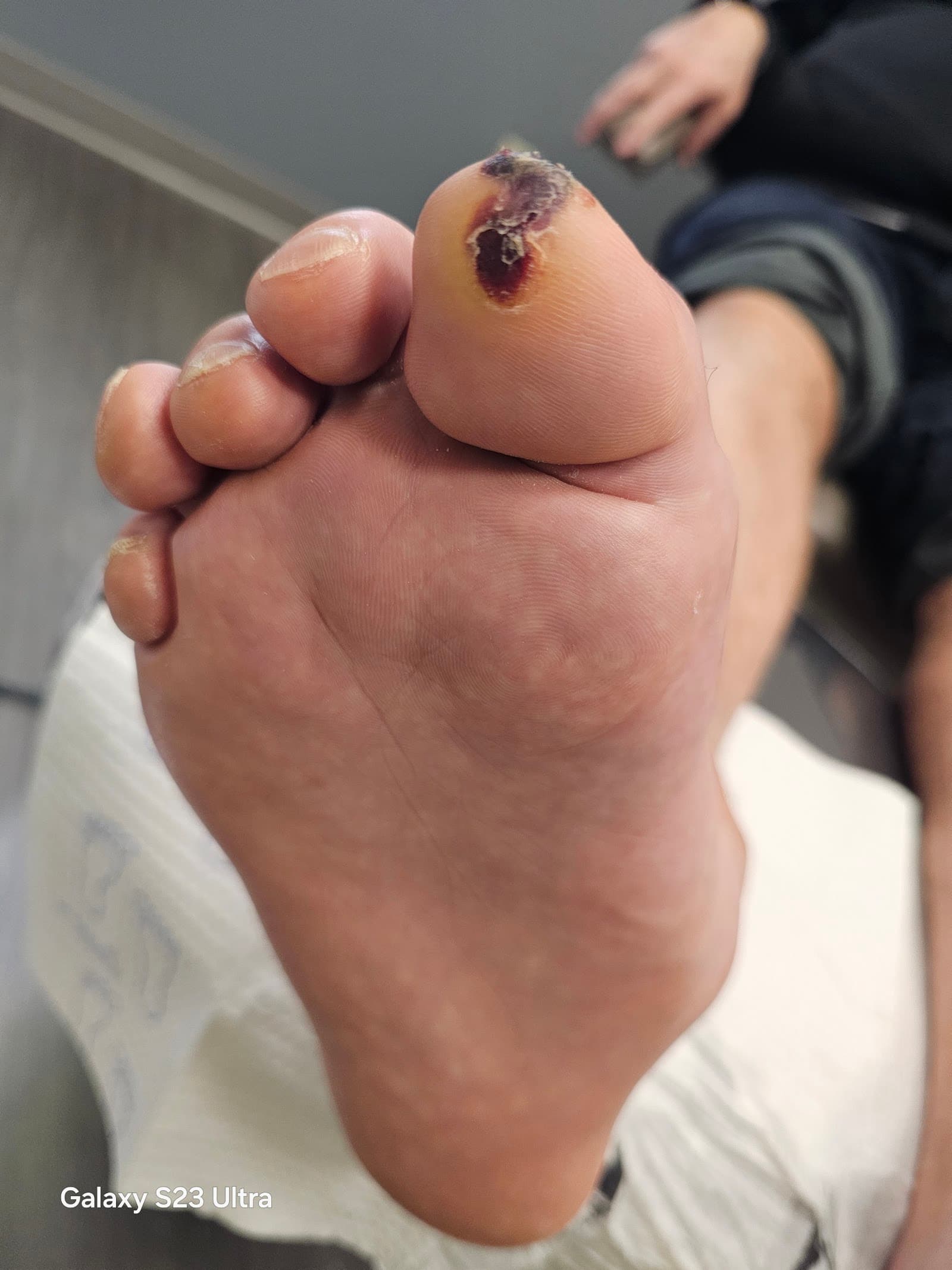 Arlene's Healthy Heels & More, podiatry & foot care in Windsor, photo 4