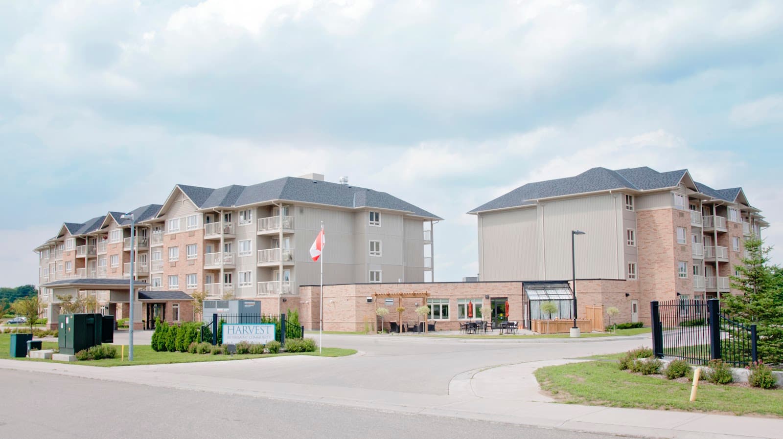 Aspira Harvest Crossing Retirement Living, retirement home in Tillsonburg