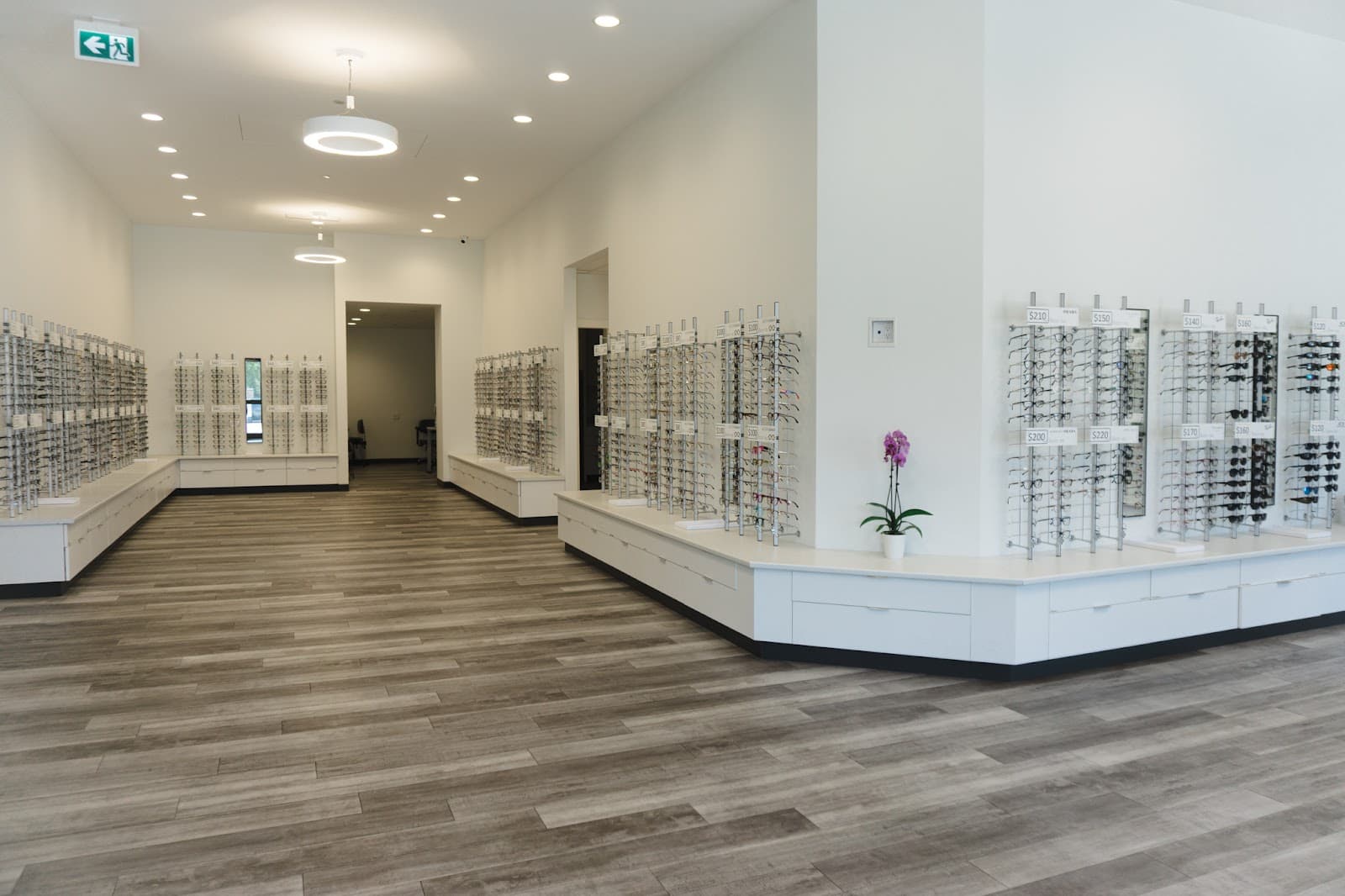 Aston Eyecare photo 3