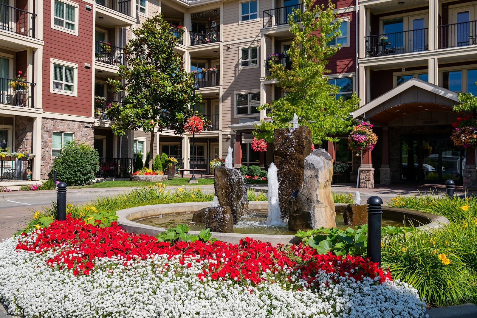 Avalon Gardens photo 1 of 4