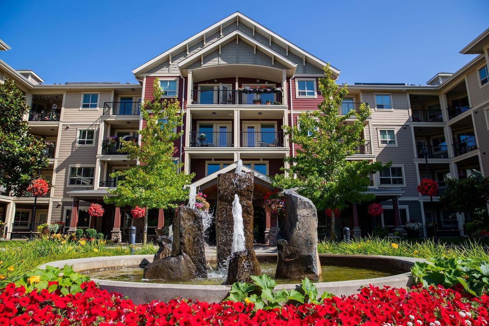 Avalon Gardens photo 1