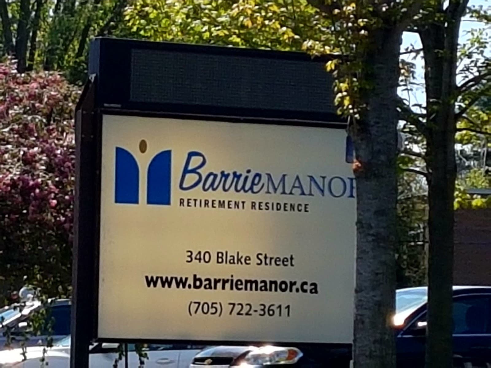 Barrie Manor Enhanced Care Community photo 3