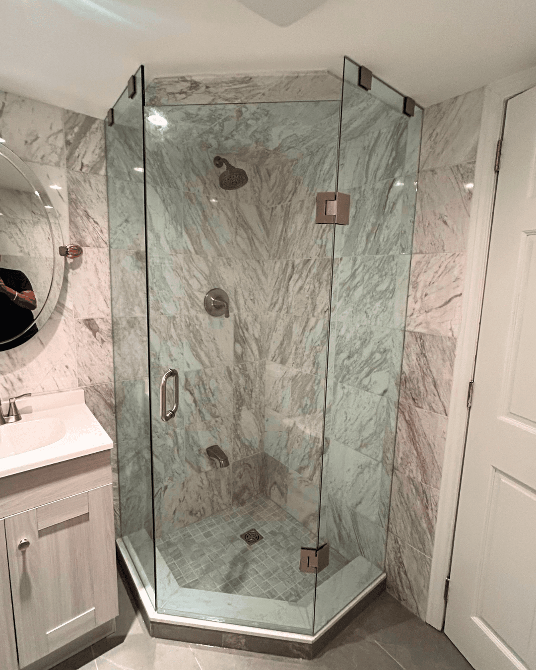 Bathroom Renos photo 2