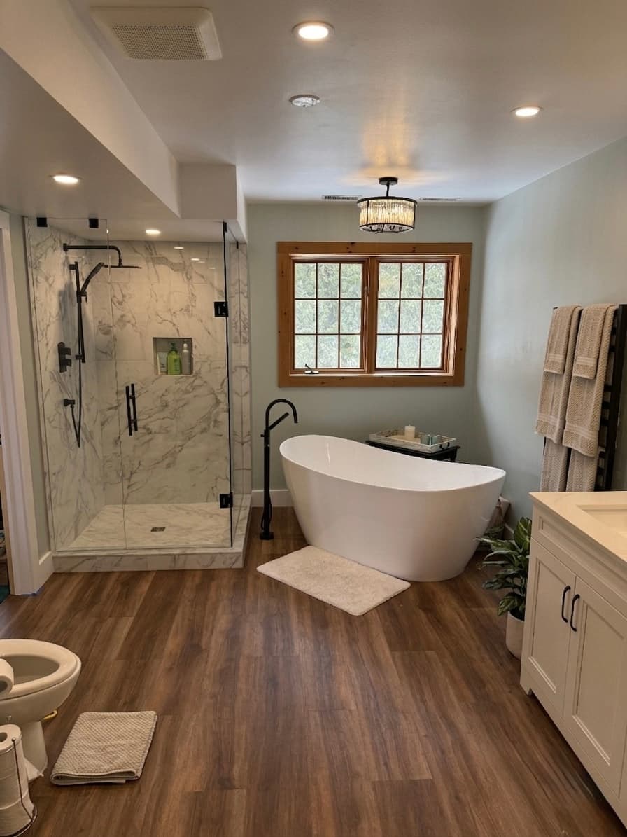 Bathroom Renos photo 4