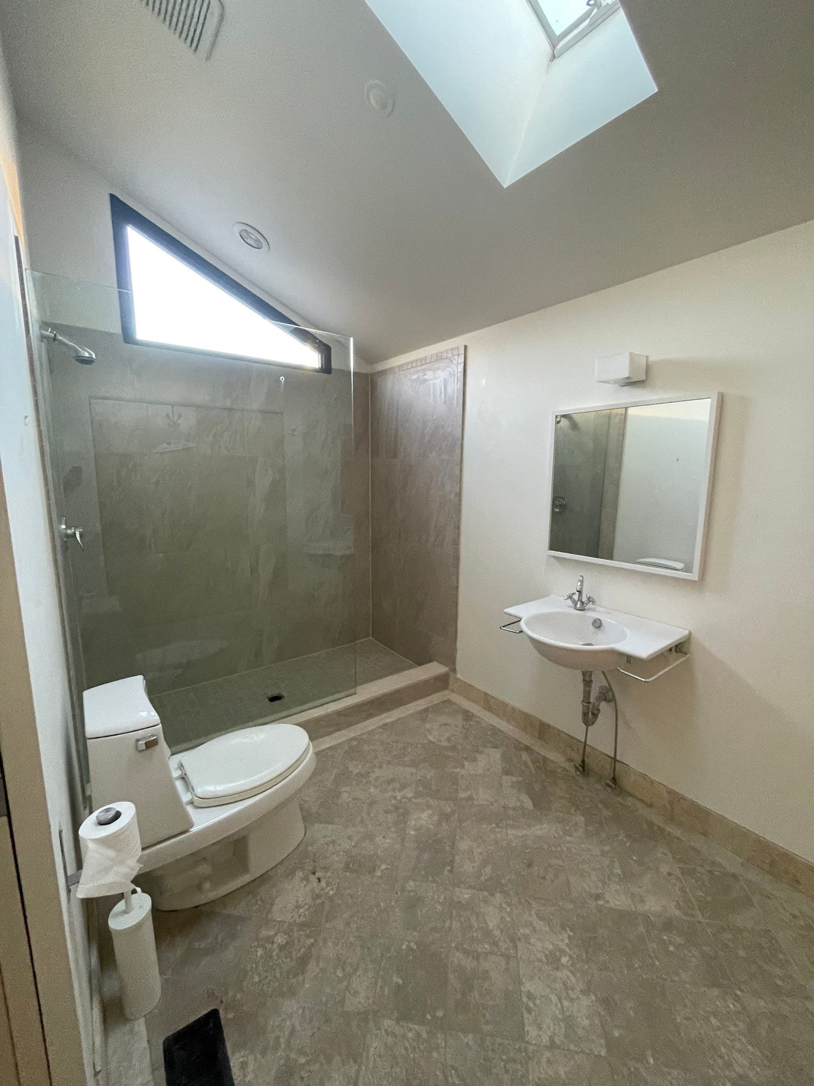 Bathroom Renovation GTA photo 3