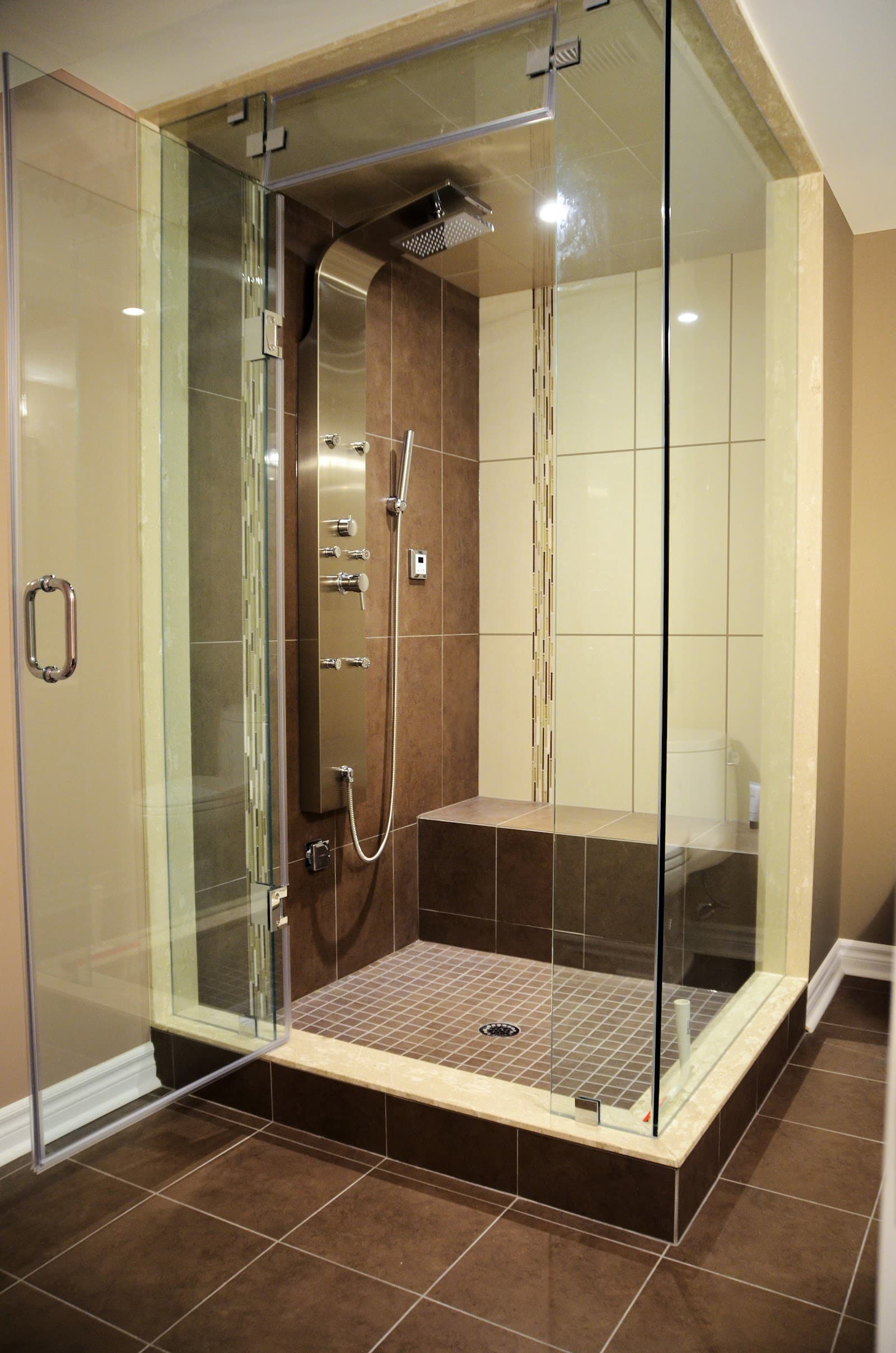 Bathroom Renovations and Remodeling | EuroRenovations photo 2