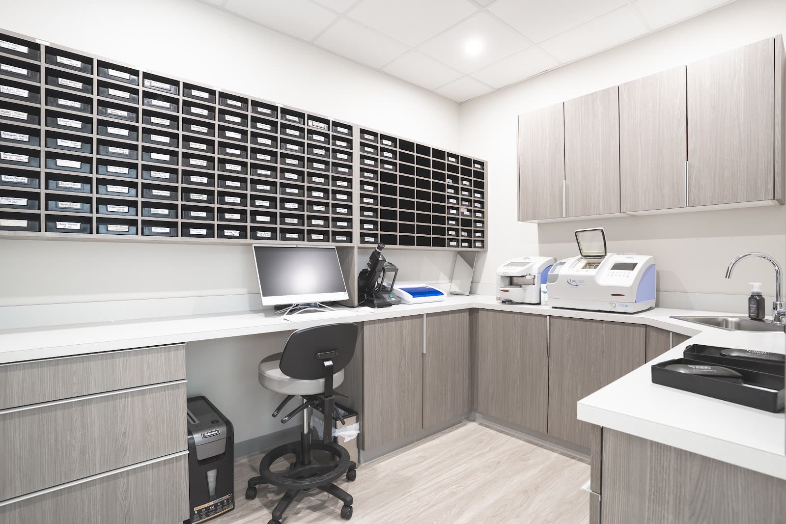 Beyond Vision Optometrists Mill Woods photo 3