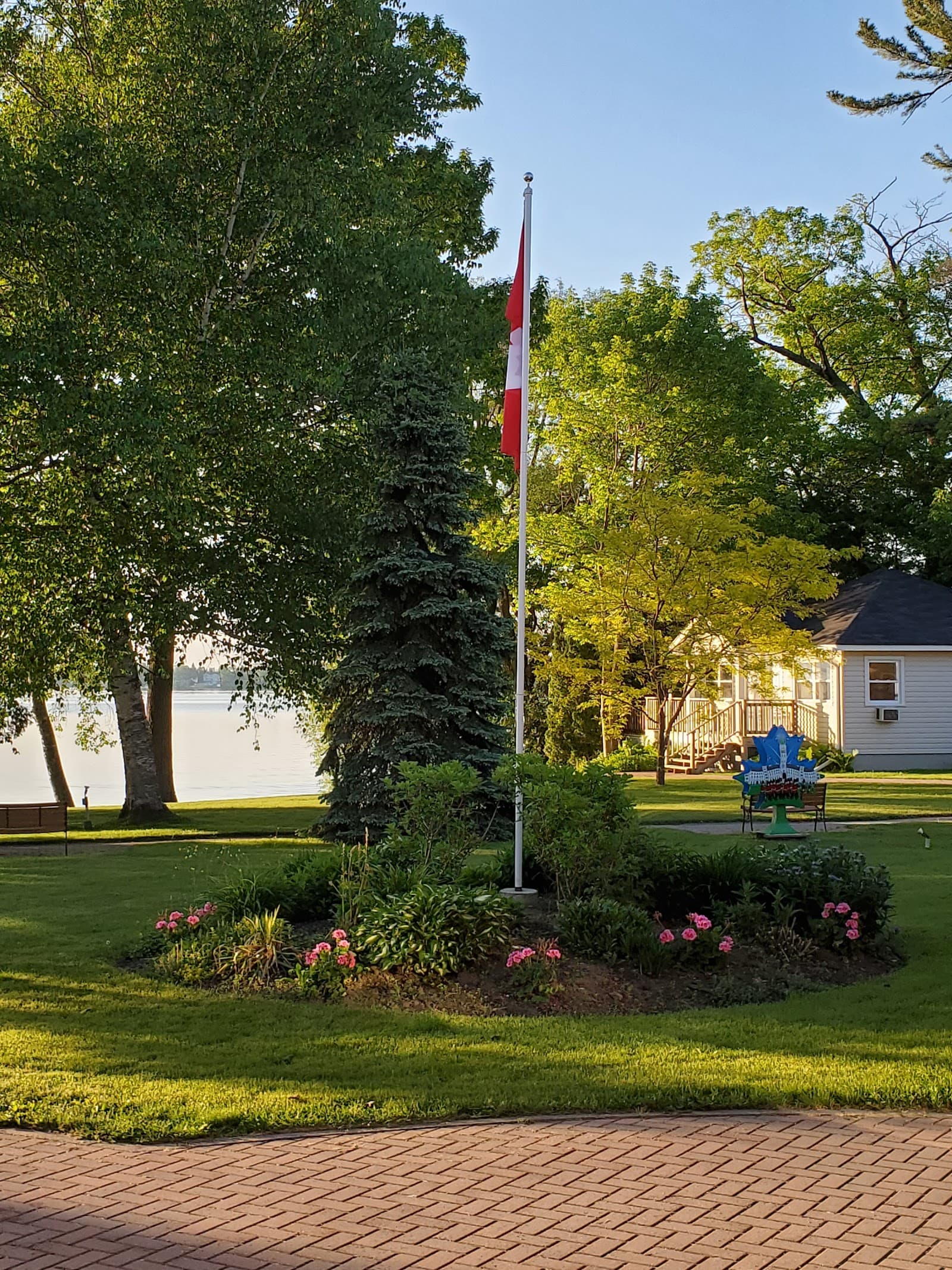Birchmere Retirement Residence photo 3