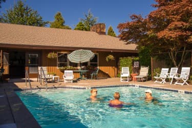 Breakaway Bays photo 3