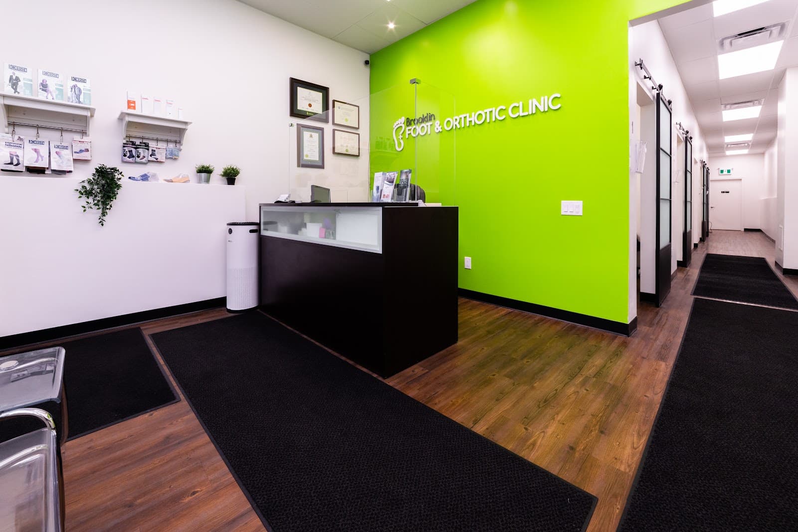 Brooklin Foot & Orthotic Clinic, podiatry & foot care in Whitby, photo 2