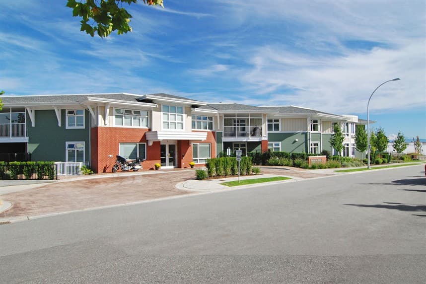 Brookside Lodge Care Community photo 1 of 4