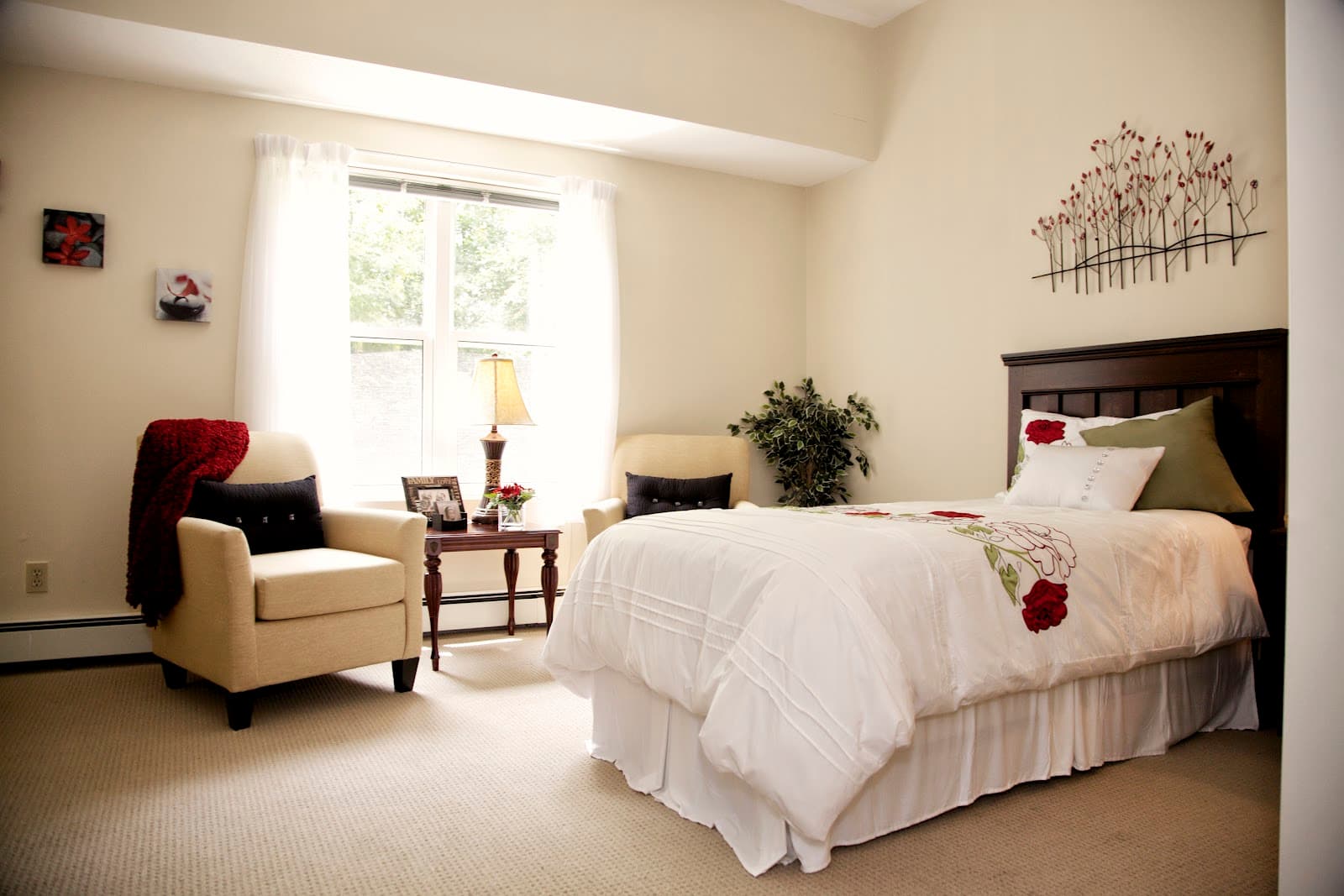 Brookside Senior Living Kanata photo 1