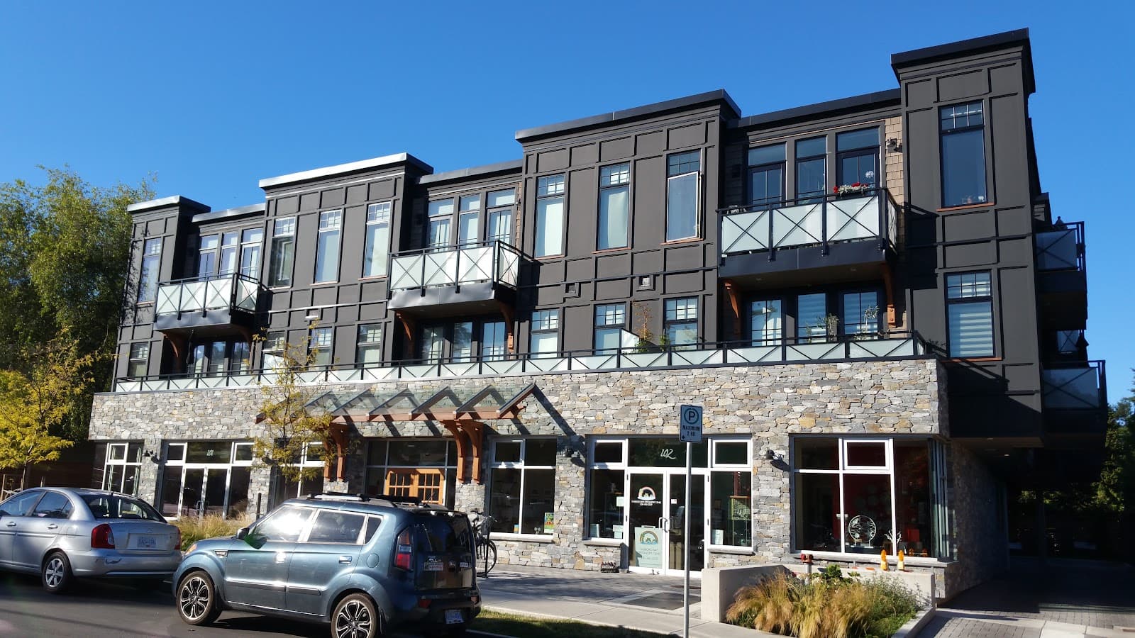 Cadboro Bay Optometry photo 6