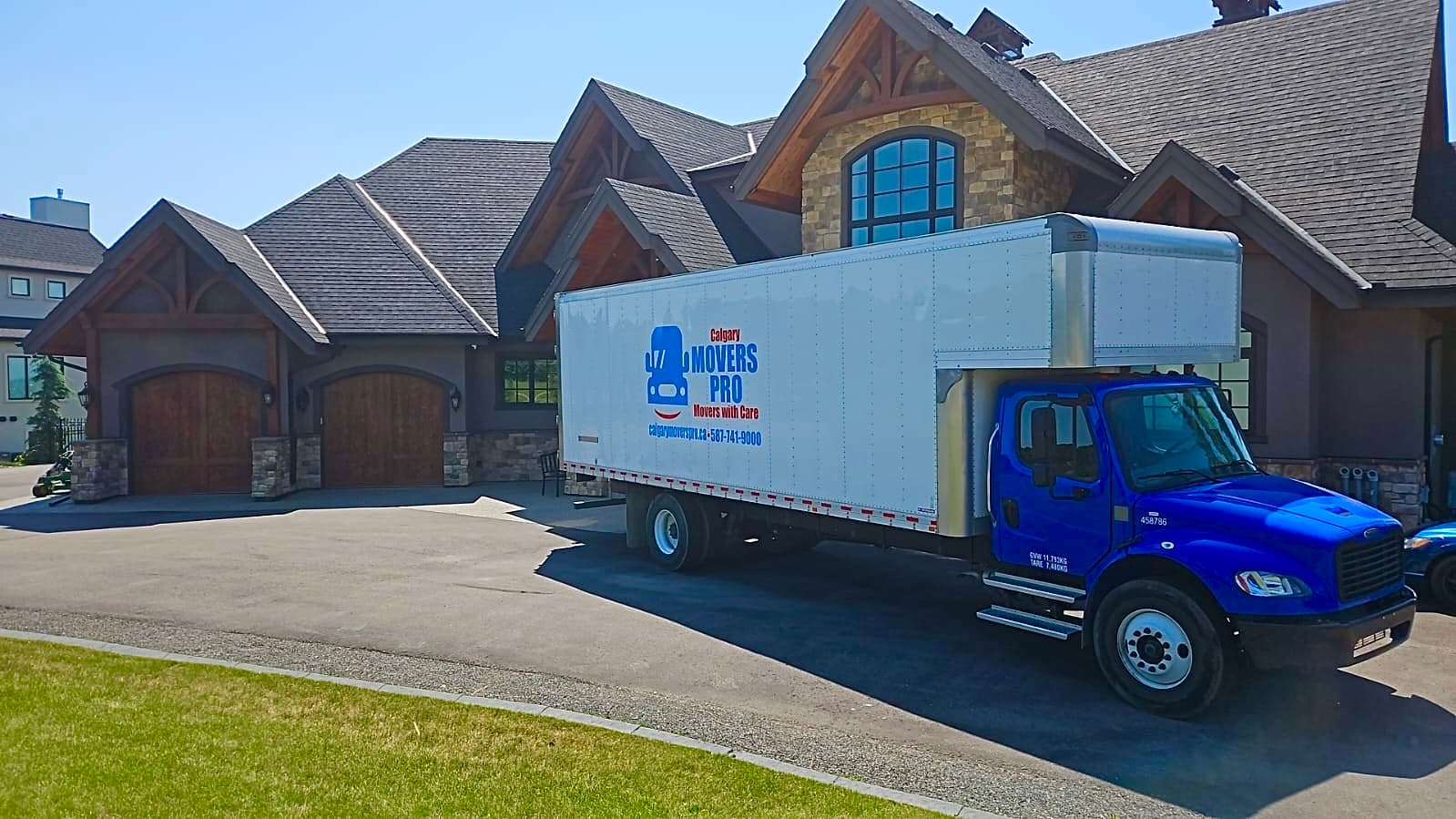 Calgary Movers Pro, senior move management in Calgary, photo 1 of 4
