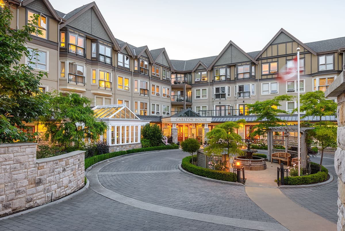 Carlton House of Oak Bay photo 1 of 2