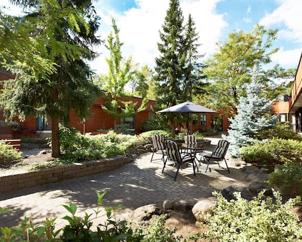 Centennial Park Place Senior Living photo 1 of 4
