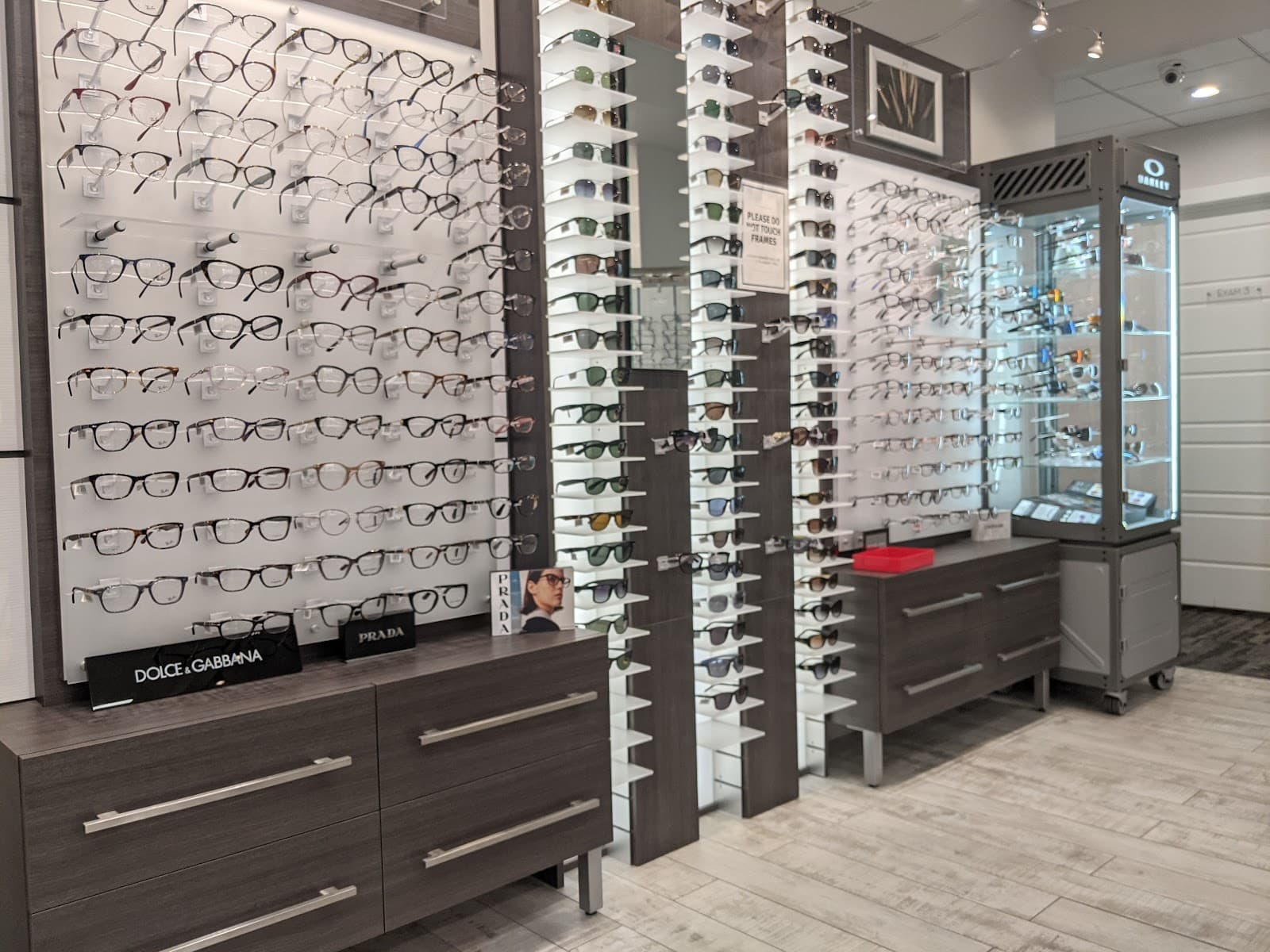 Central Optometry photo 4