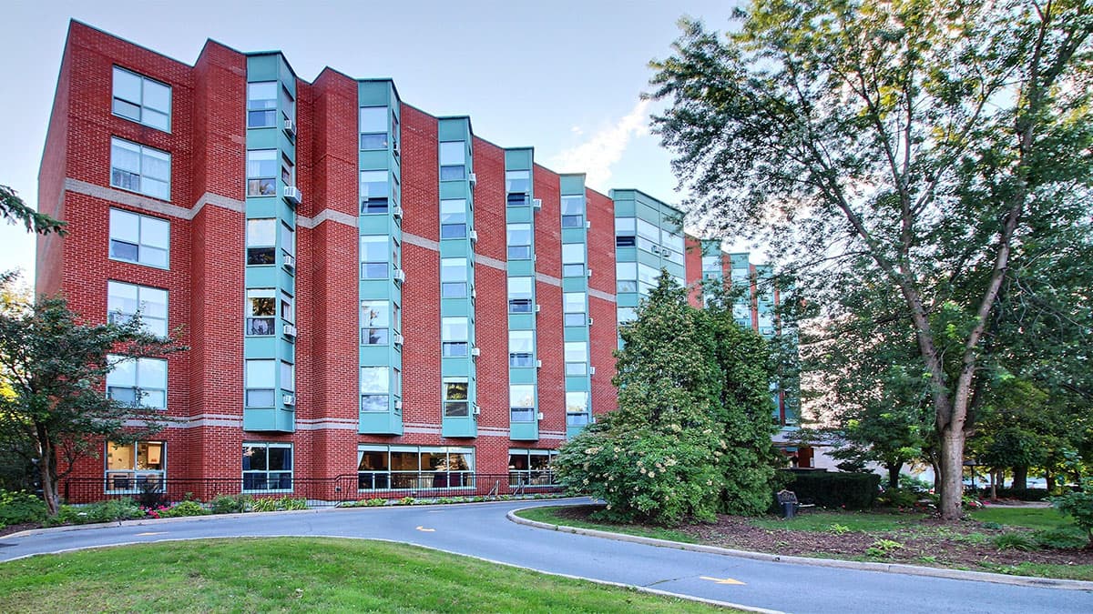 Chartwell Chateau Cornwall Retirement Residence photo 3