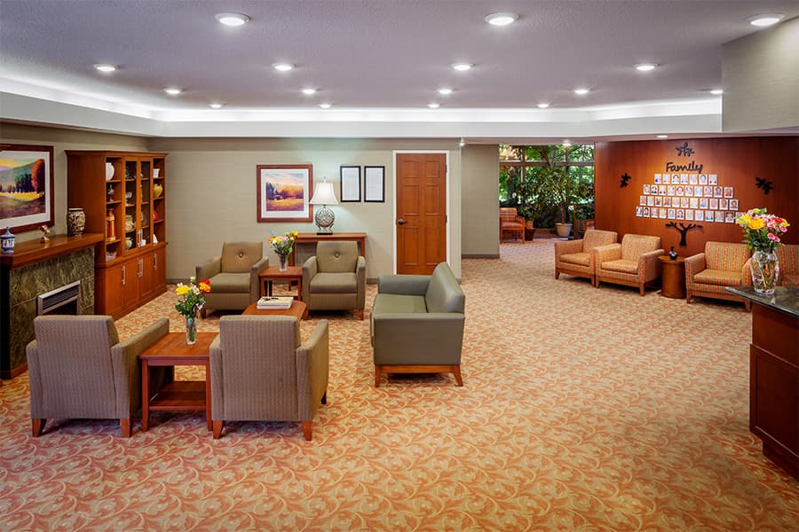 Chartwell Gibson Retirement Residence photo 2