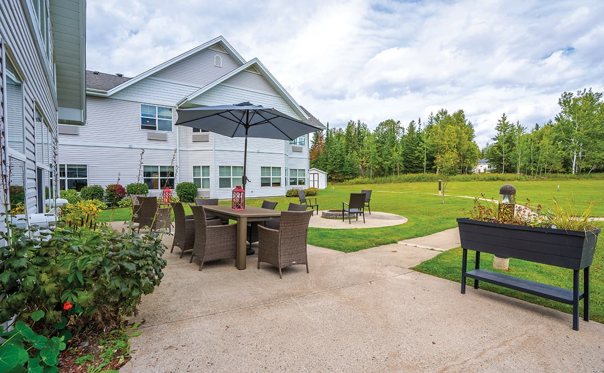 Chartwell Glacier Ridge Retirement Residence
