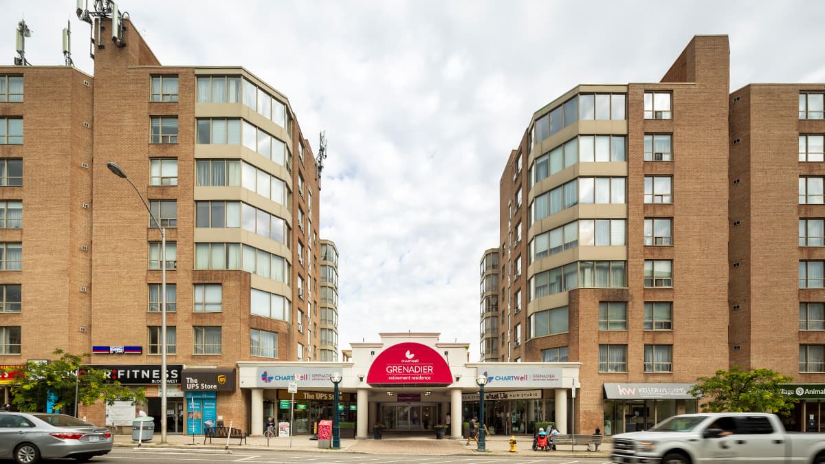 Chartwell Grenadier Retirement Residence photo 1
