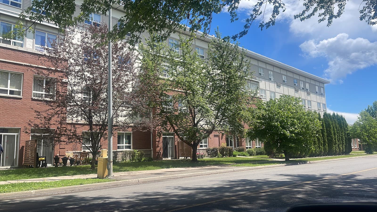 Chartwell Isabella Retirement Residence