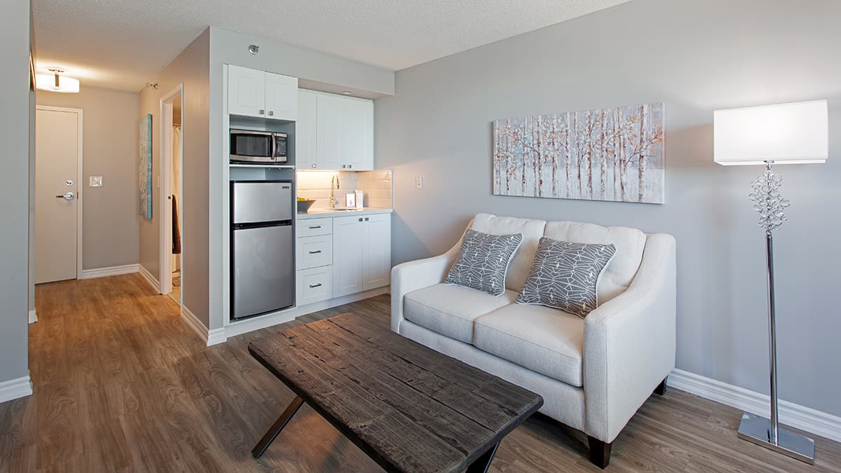 Chartwell Lakeshore Retirement Residence photo 2