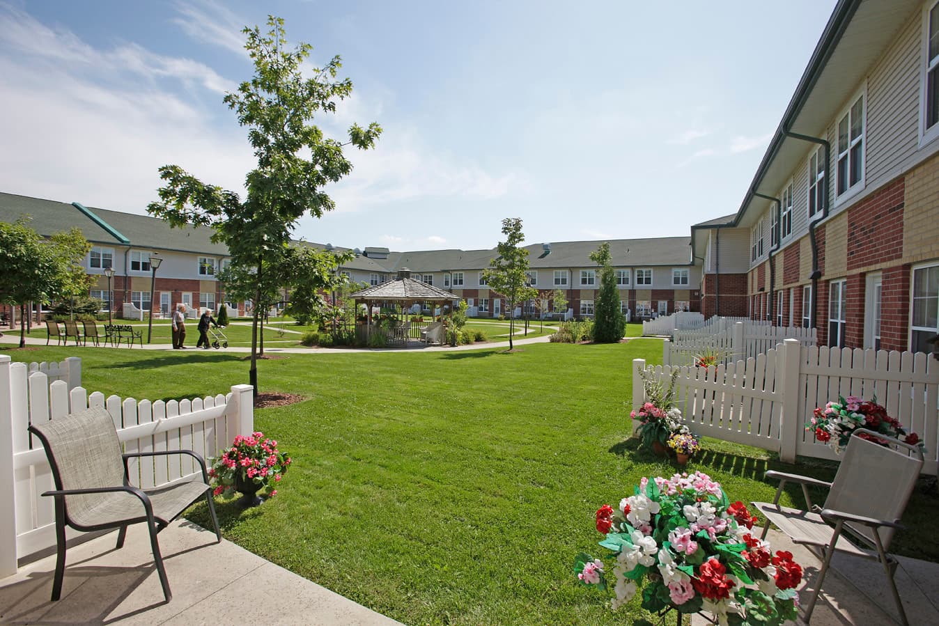 Chartwell Longworth Retirement Community photo 1