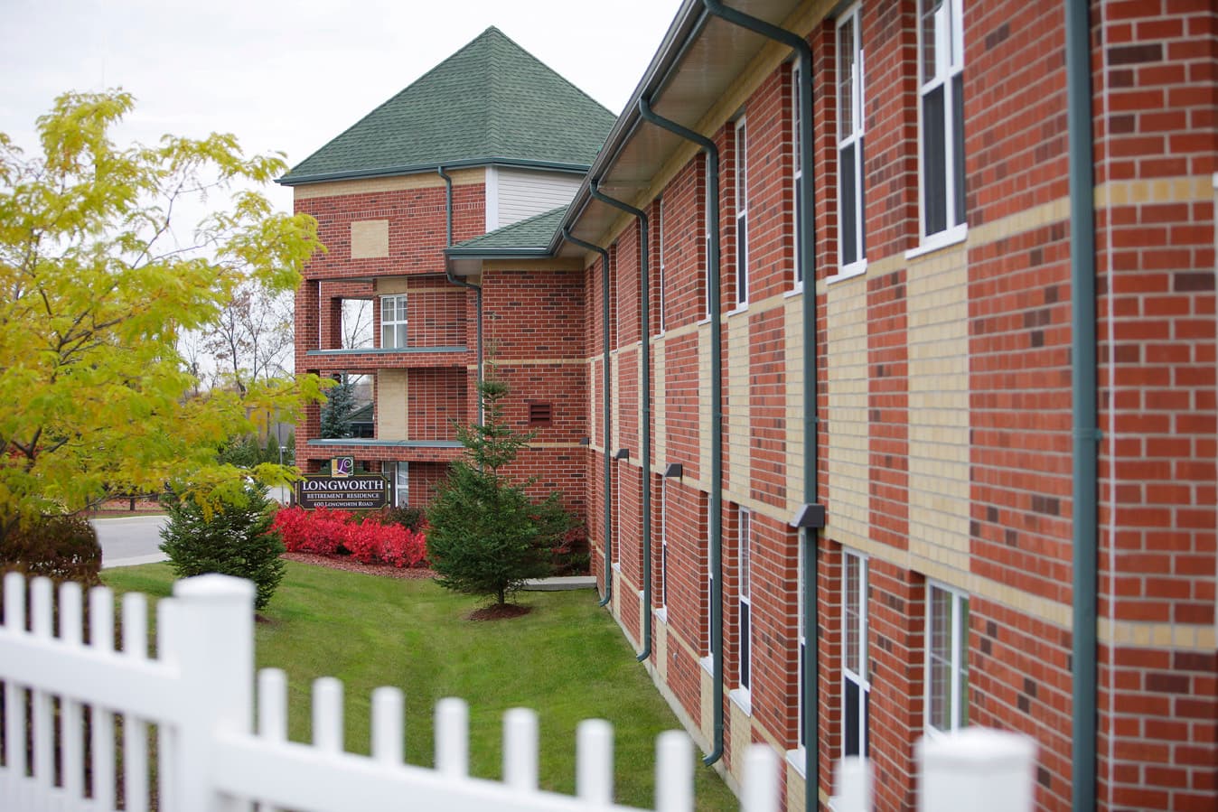 Chartwell Longworth Retirement Community photo 3