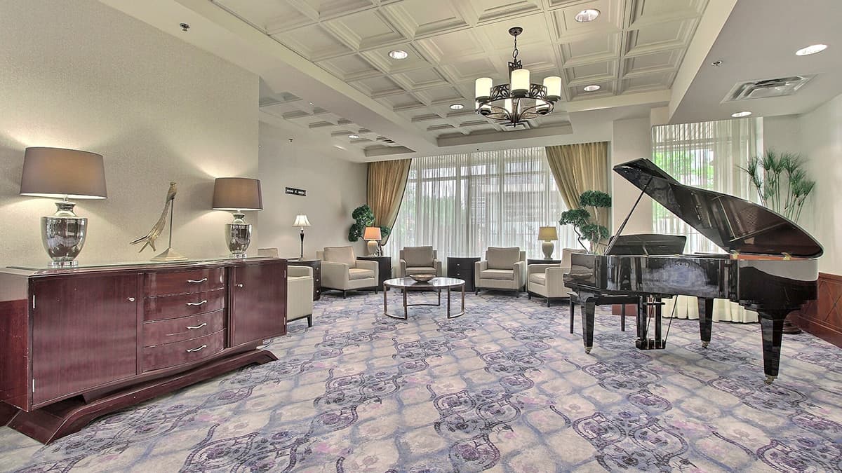 Chartwell Lord Lansdowne Retirement Residence photo 3