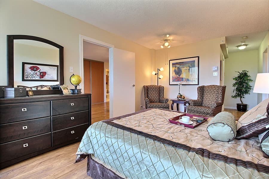 Chartwell Manoir Kirkland Retirement Residence photo 1