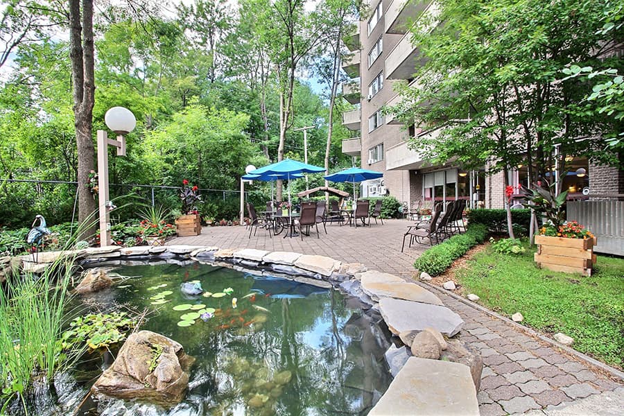 Chartwell Manoir Kirkland Retirement Residence photo 2