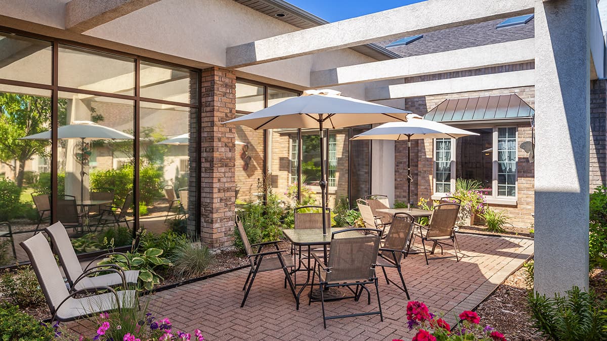 Chartwell Oak Park Terrace Retirement Residence photo 2