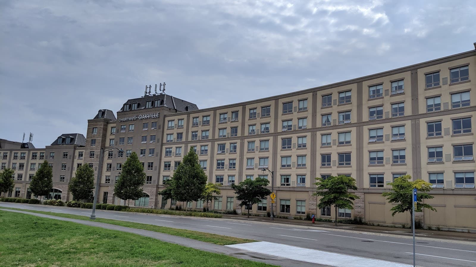Chartwell Oakville Retirement Residence