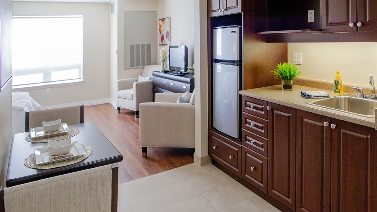 Chartwell Oakville Retirement Residence photo 3