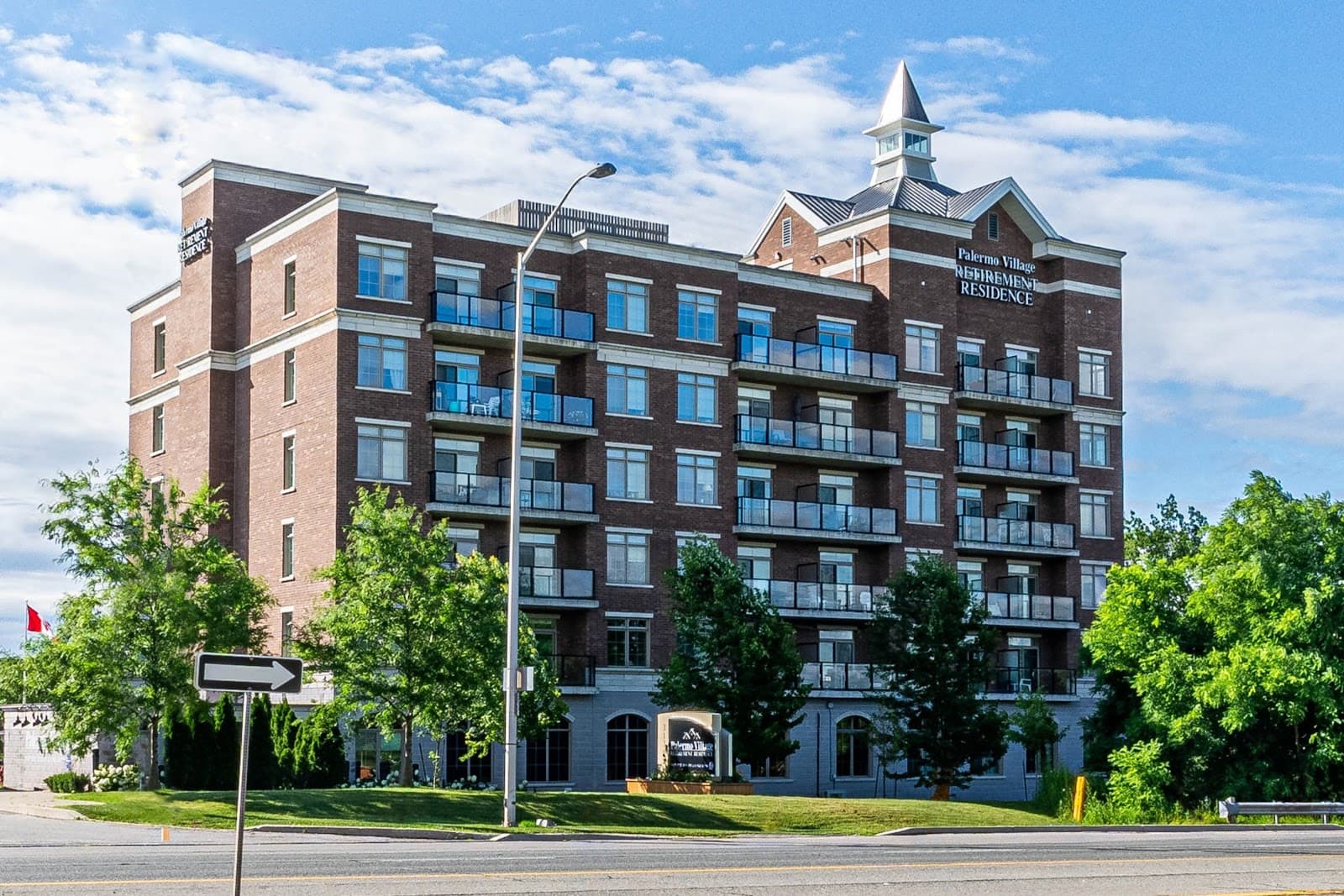 Chartwell Palermo Village Retirement Residence