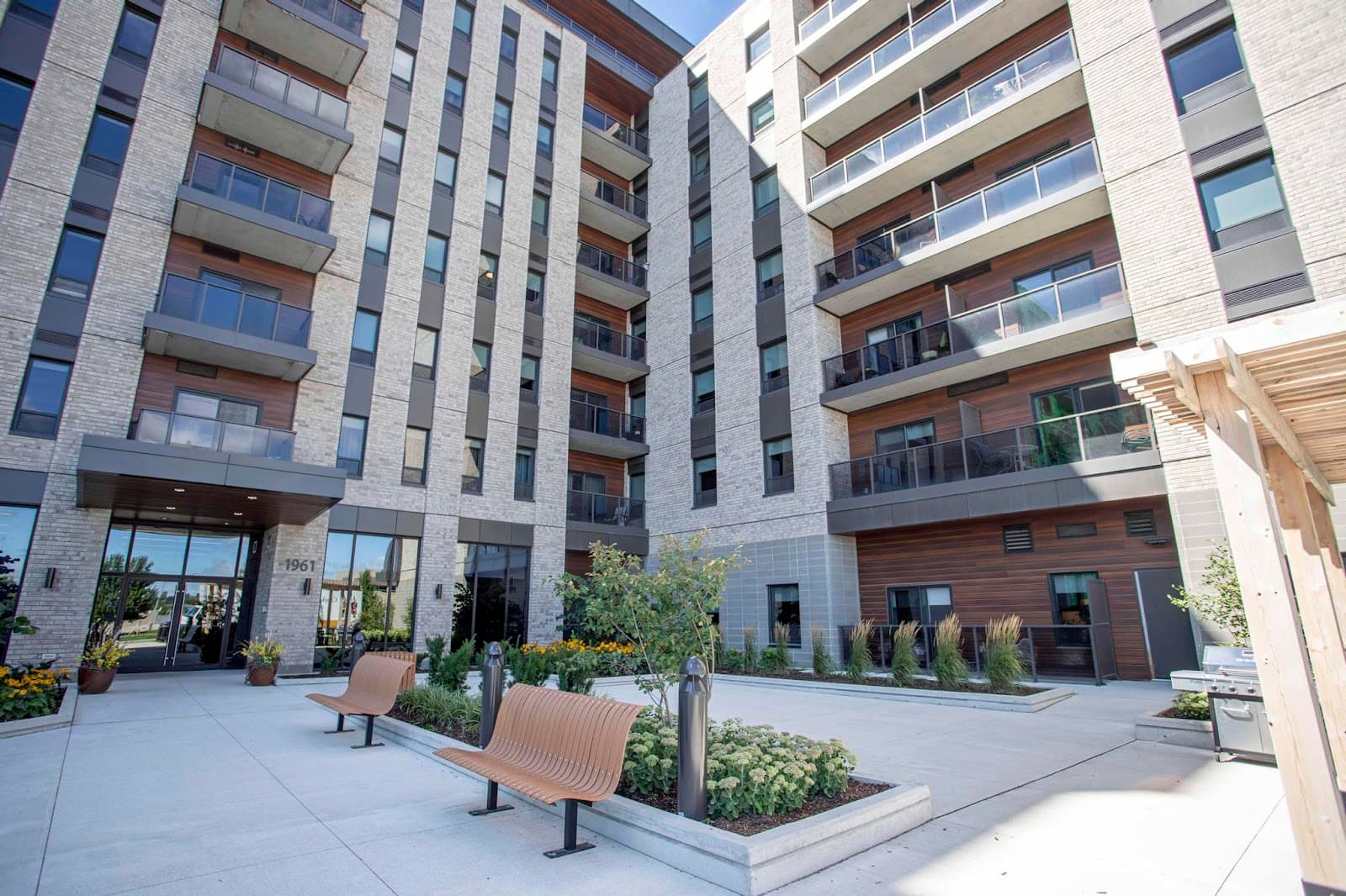 Chartwell Riverstone Retirement Community photo 3
