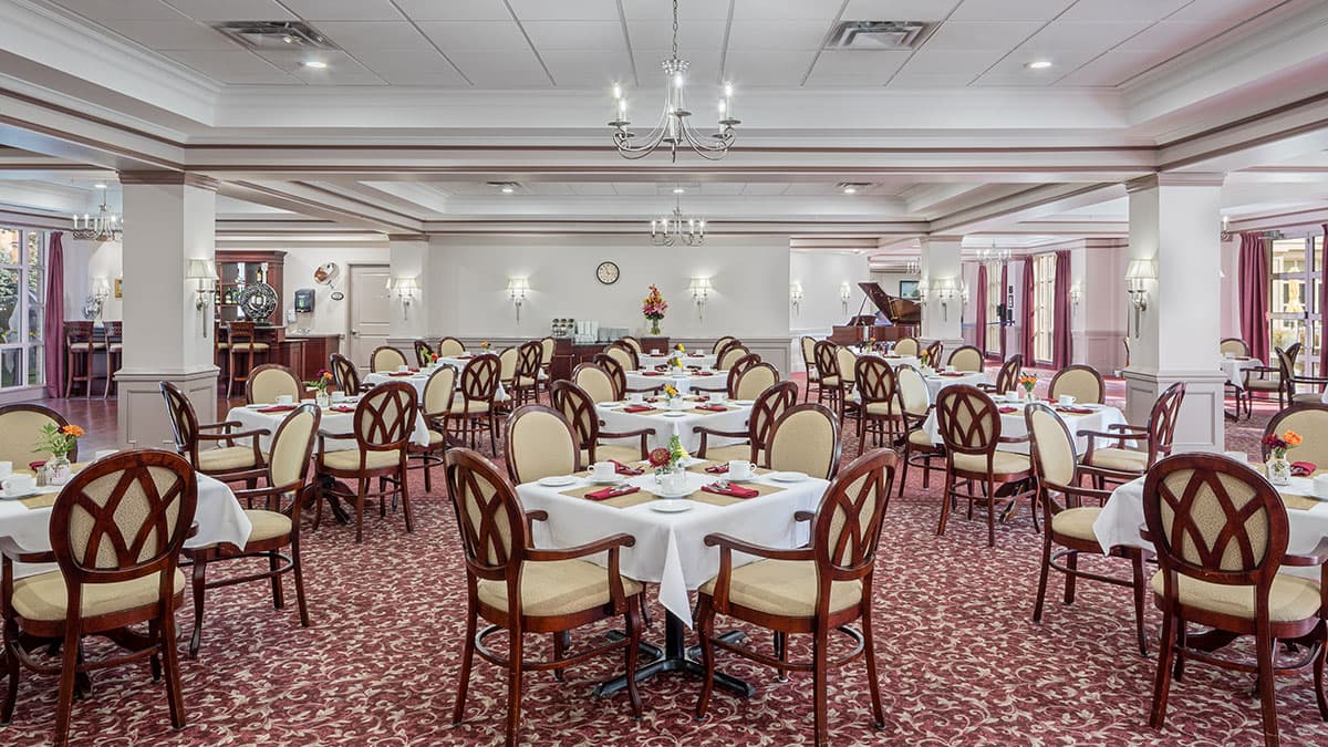 Chartwell Robert Speck Retirement Residence photo 2