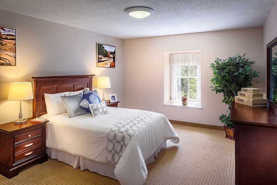 Chartwell Wellington Park Retirement Residence photo 1